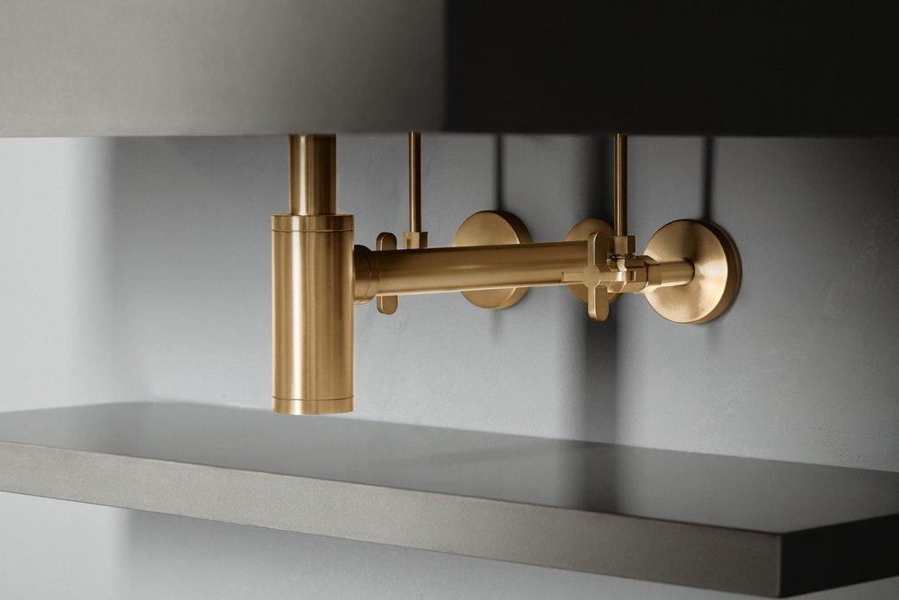 BRIZO OTHER: BOTTLE TRAP WITH FLANGE 