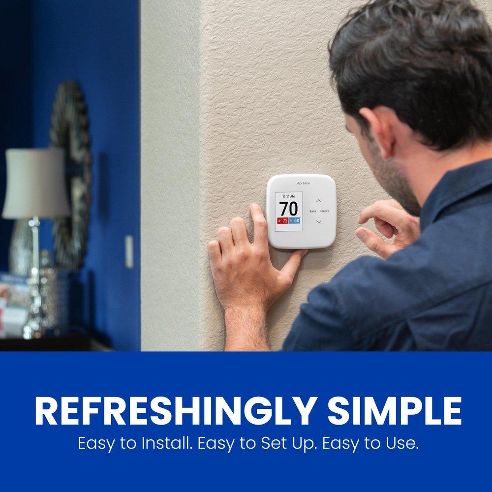 2H/2C and 4H/2C Stage Programmable Thermostat 
