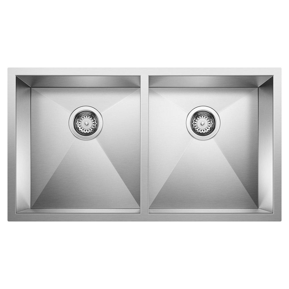32 in x 18 in No Hole Stainless Steel Double Bowl Undermount Kitchen Sink in Satin 