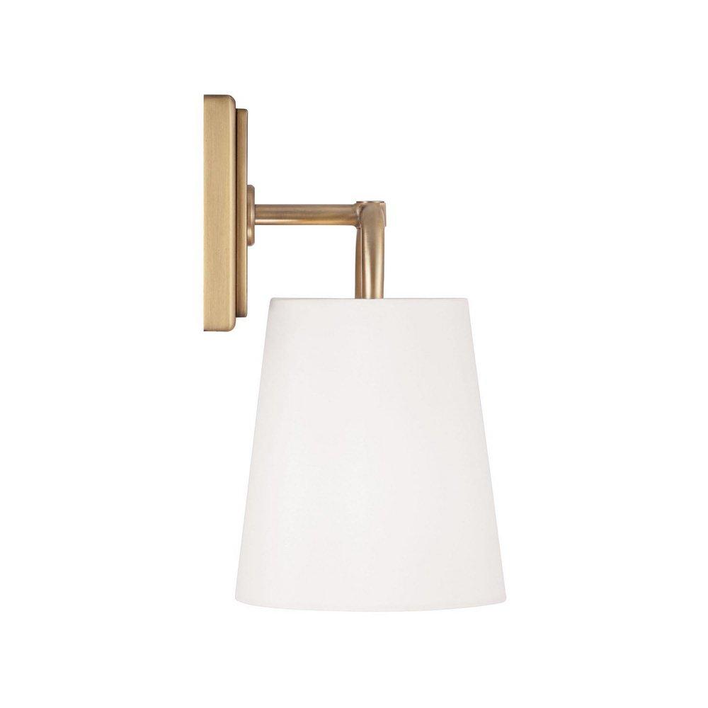 1 LIGHT SCONCE 