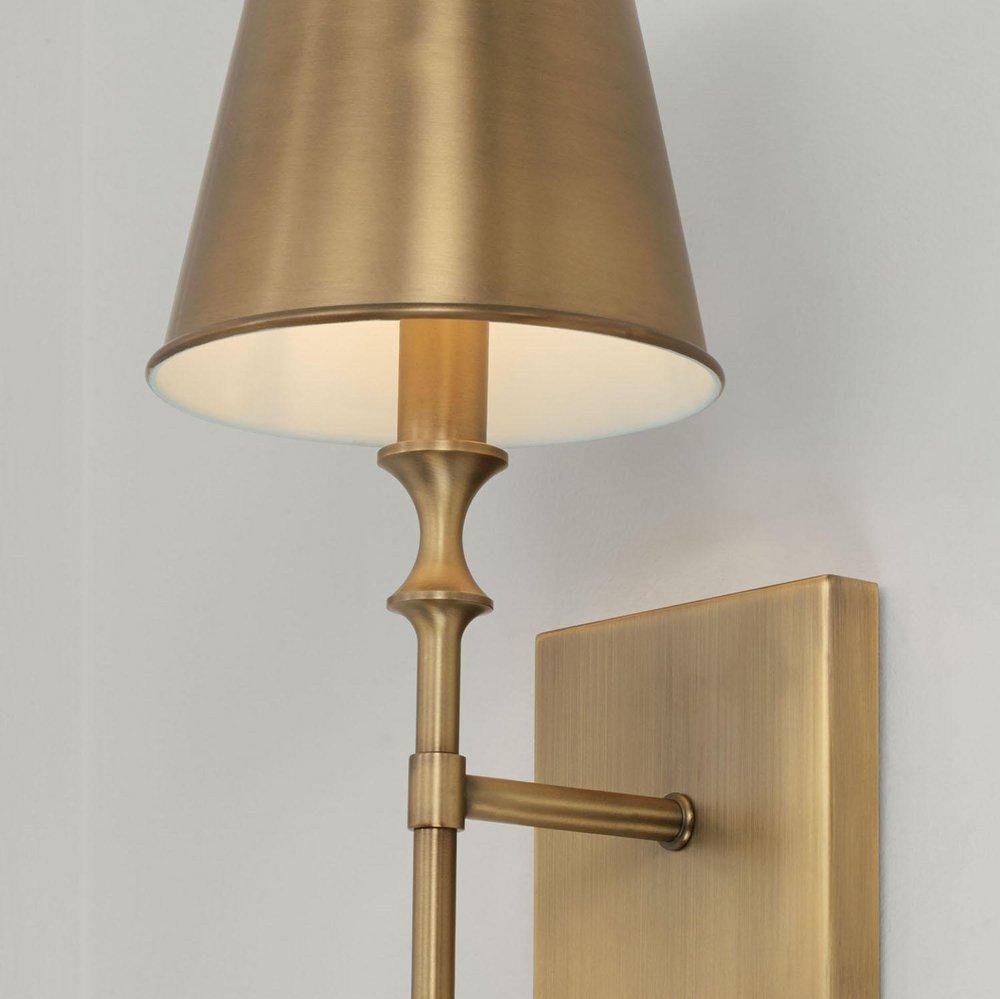 1 LIGHT SCONCE 