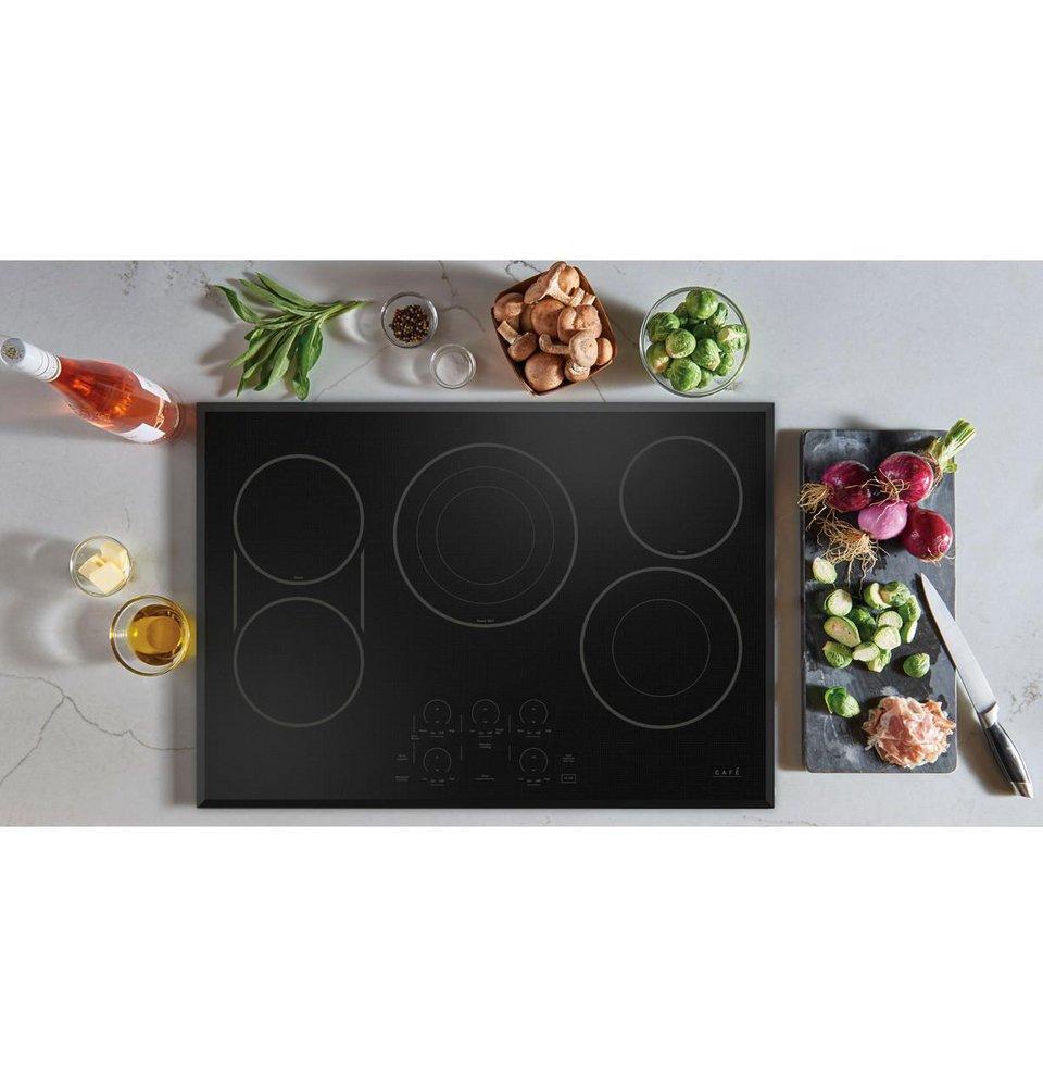 30 in. 5 Burner Radiant Cooktop in Black 