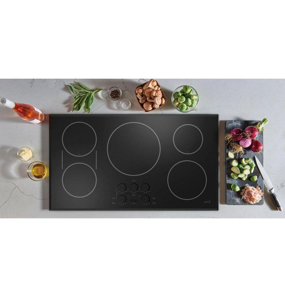 GE Caf&eacute; Black 5-Element Induction Cooktop 