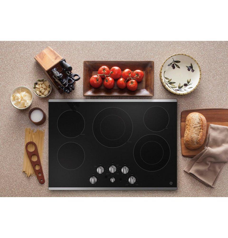 30 in. 5 Burner Radiant Electric Cooktop in Black/Stainless Steel 
