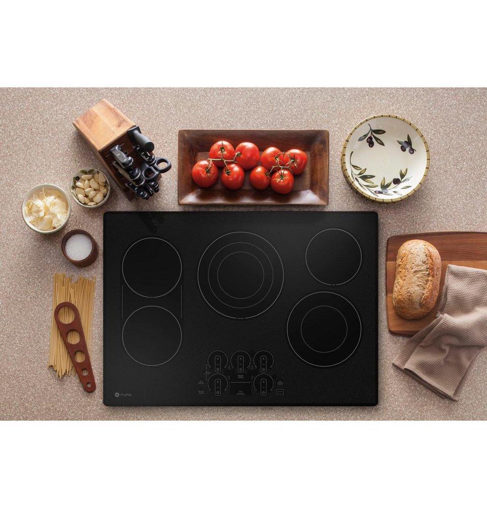 30 in. 5 Burner Radiant Electric Cooktop in Black 