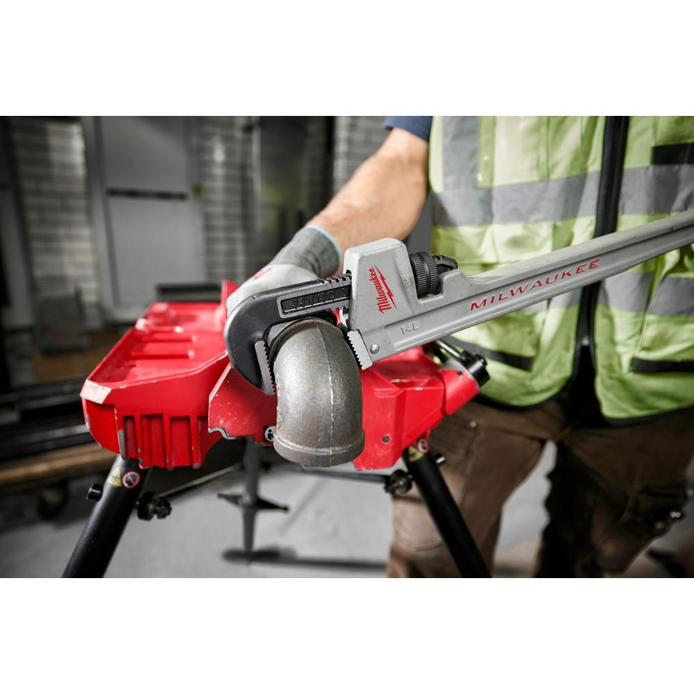 14L ALUMINUM PIPE WRENCH WITH POWERLENGTH HANDLE 