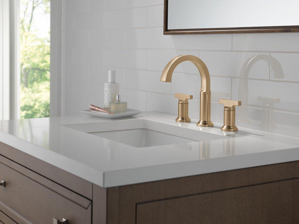 Delta Faucet Lumicoat Champagne Bronze Two Handle Widespread Bathroom Sink Faucet 