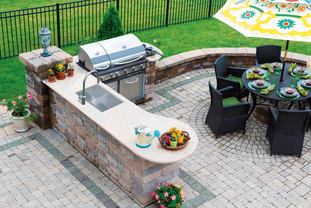 Single Handle Kitchen Faucet in Industrial Black 