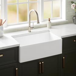 30 in. Single Bowl Fireclay Apron Kitchen Sink in White