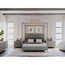 GILLIAM COLLECTION SIX-LIGHT VINTAGE BRASS NEW TRADITIONAL CHANDELIER 