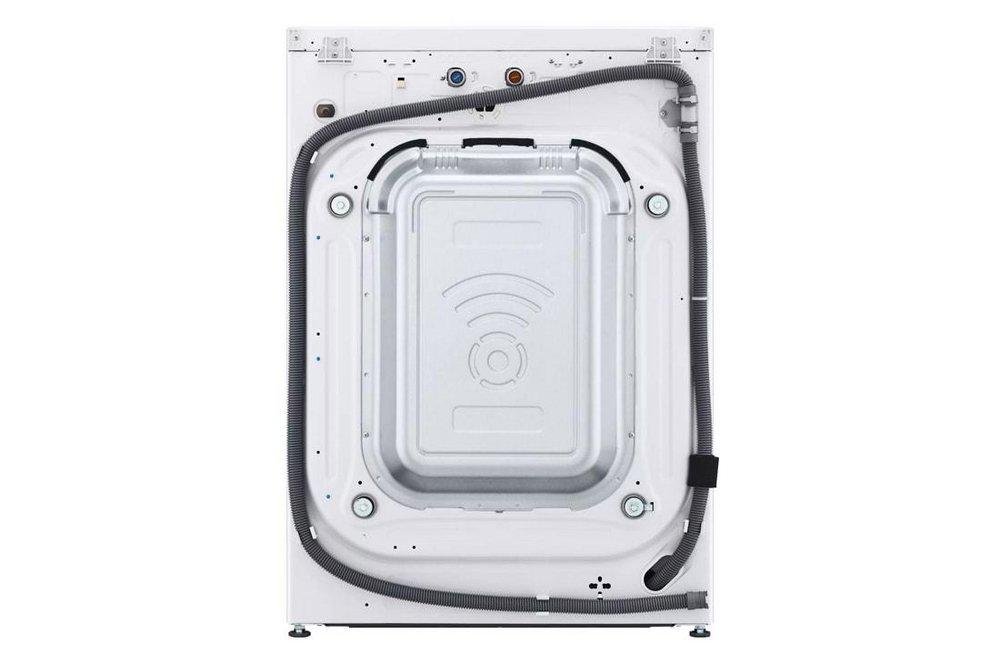 4.5 cu. ft. Ultra Large Capacity Smart Front Load Washer in White 