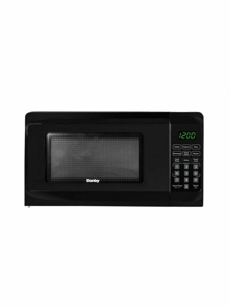 700 W Compact Microwave in Black 