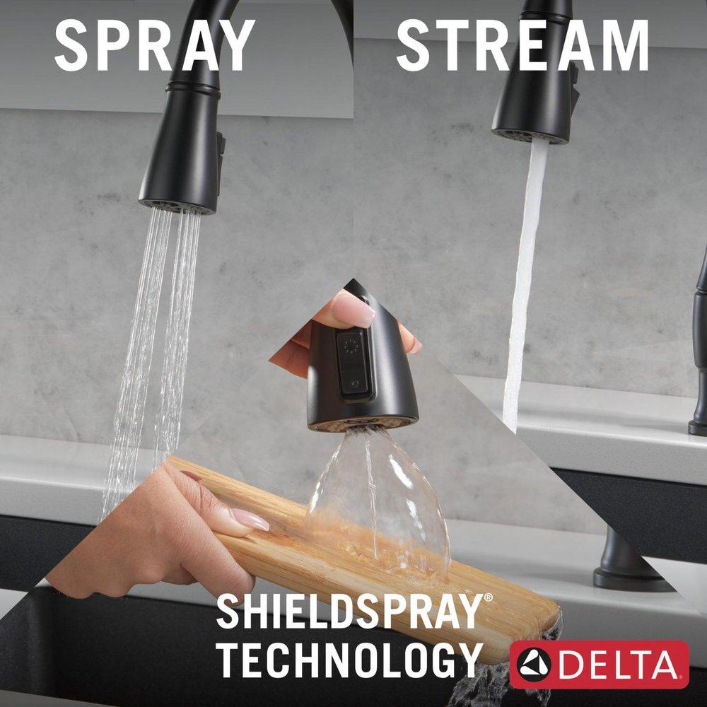 Single Handle Pull Down Kitchen Faucet with Soap Dispenser in Matte Black 