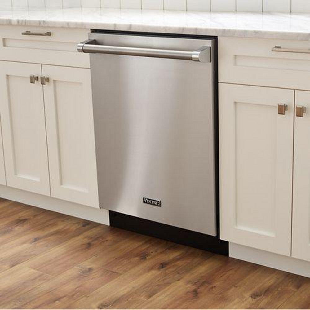 Viking Range Stainless Steel 23-9/16 in. Dishwasher 