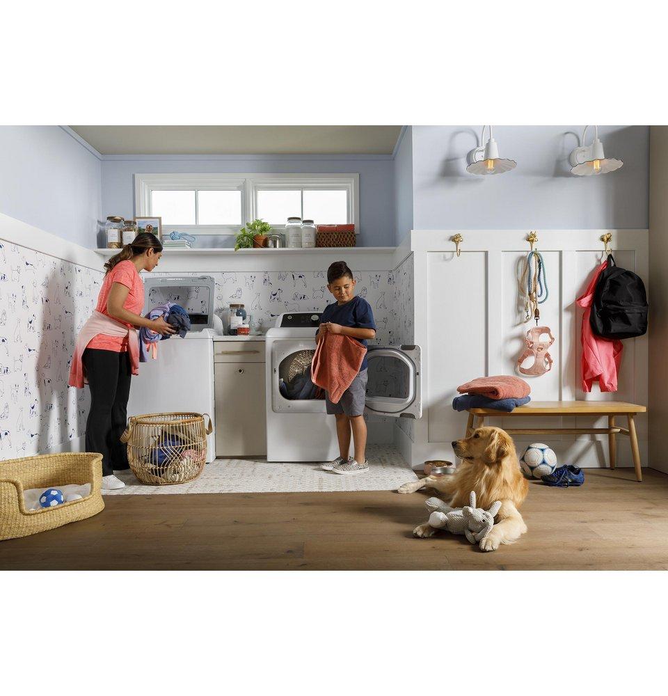 GE&reg; White 27 x 46 x 27 in. 10A 4.5 cu. ft. Top Load Washer 
