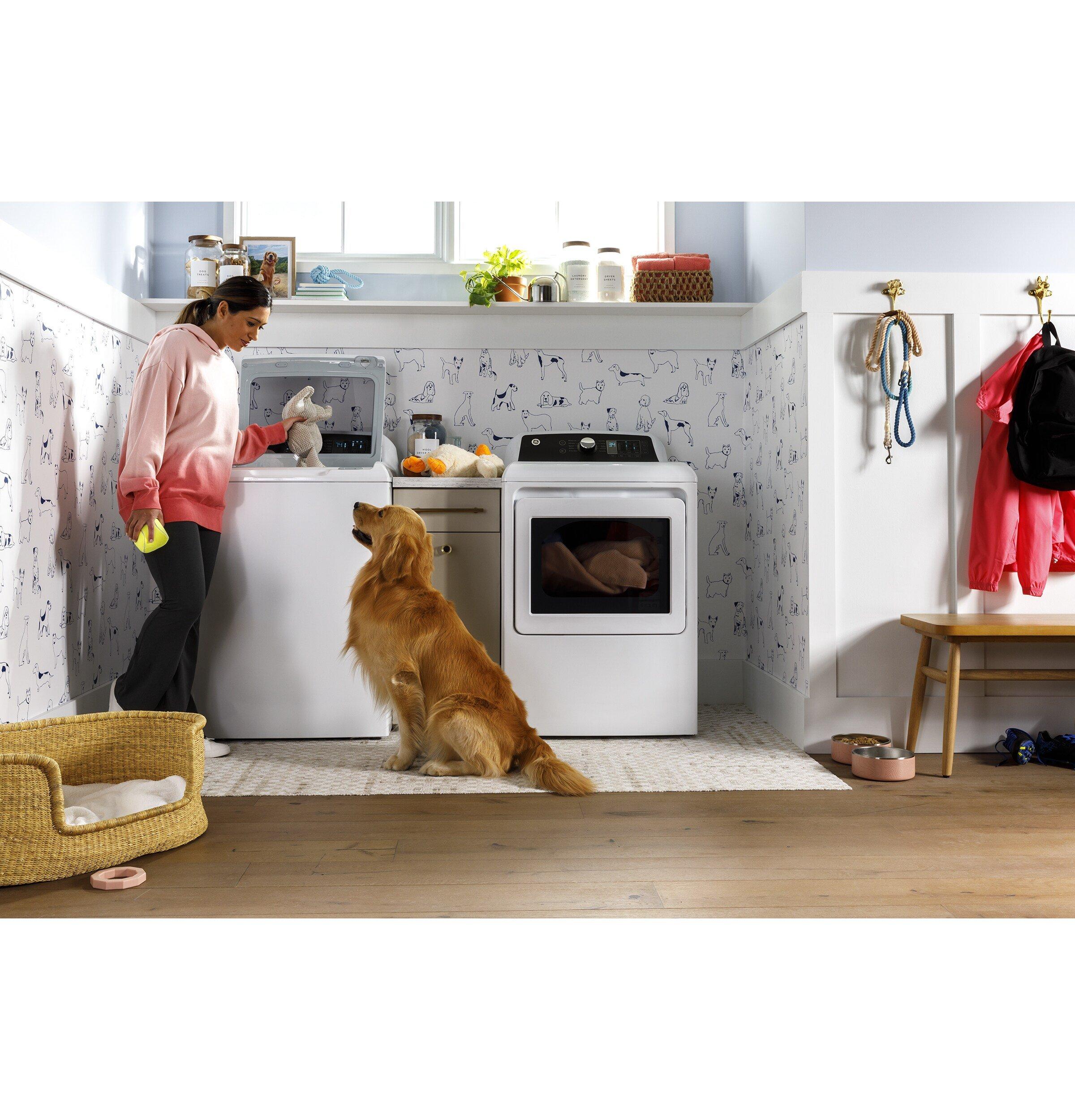 GE&reg; White 27 x 46 x 27 in. 10A 4.5 cu. ft. Top Load Washer 