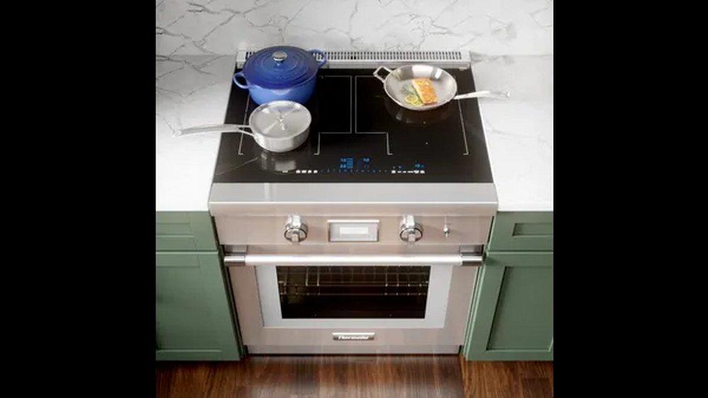 Thermador Stainless Steel 29-15/16 x 24-3/4 x 36-3/4 in. 4.4 cu. ft. Electric Induction Freestanding Range 