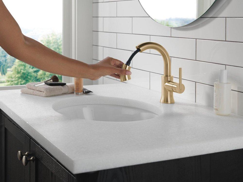 Delta Faucet Brilliance Champagne Bronze Single Handle Monoblock Bathroom Sink Faucet 
