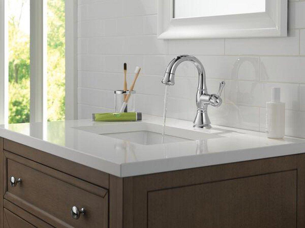 Delta Faucet Chrome Single Handle Monoblock Bathroom Sink Faucet 