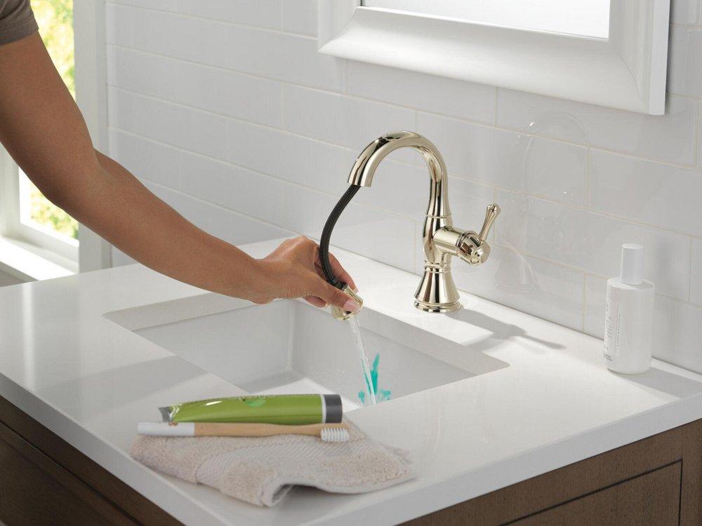 Delta Faucet Brilliance Polished Nickel Single Handle Monoblock Bathroom Sink Faucet 