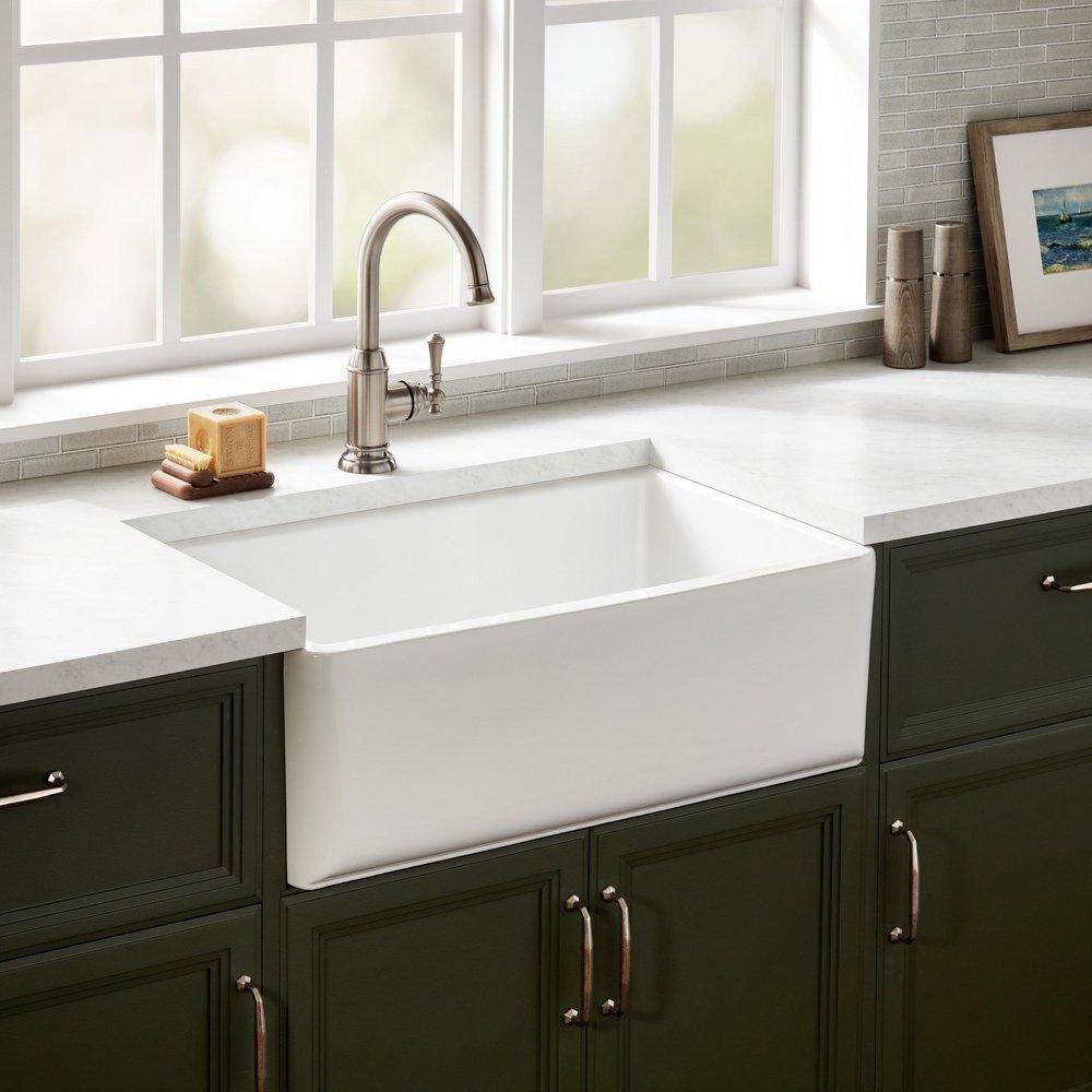30 GRIGHAM FIRECLAY FARMHOUSE SINK - WHITE 