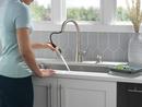 Delta Faucet SpotShield&reg; Stainless Single Handle Pull Down Kitchen Faucet 