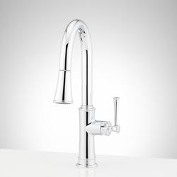 Single Handle Pull Down Kitchen Faucet in Chrome