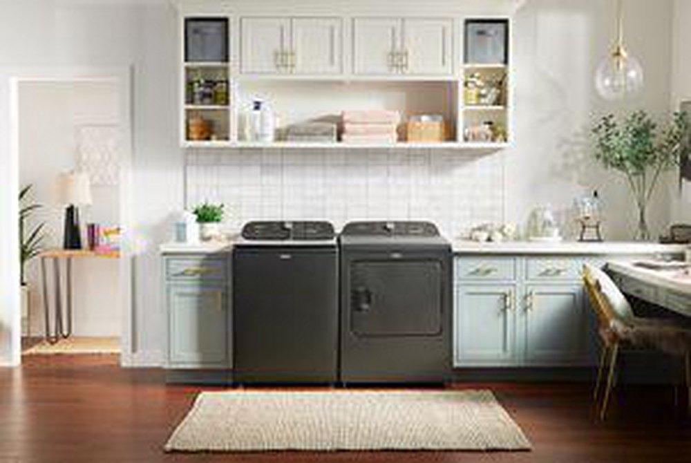 Whirlpool Volcano Black 27-3/8 in. 5.2 - 5.3 cu. ft. Top Load Washer with Removable Agitator 