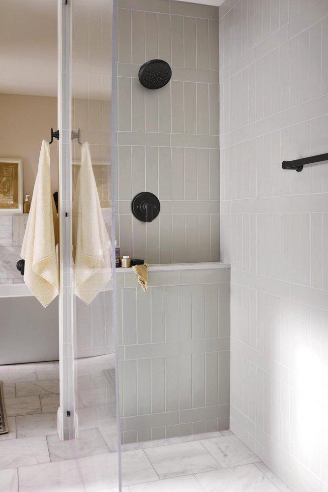 CCY 1.75 1HDL LEV P/BAL SHWR TRIM 