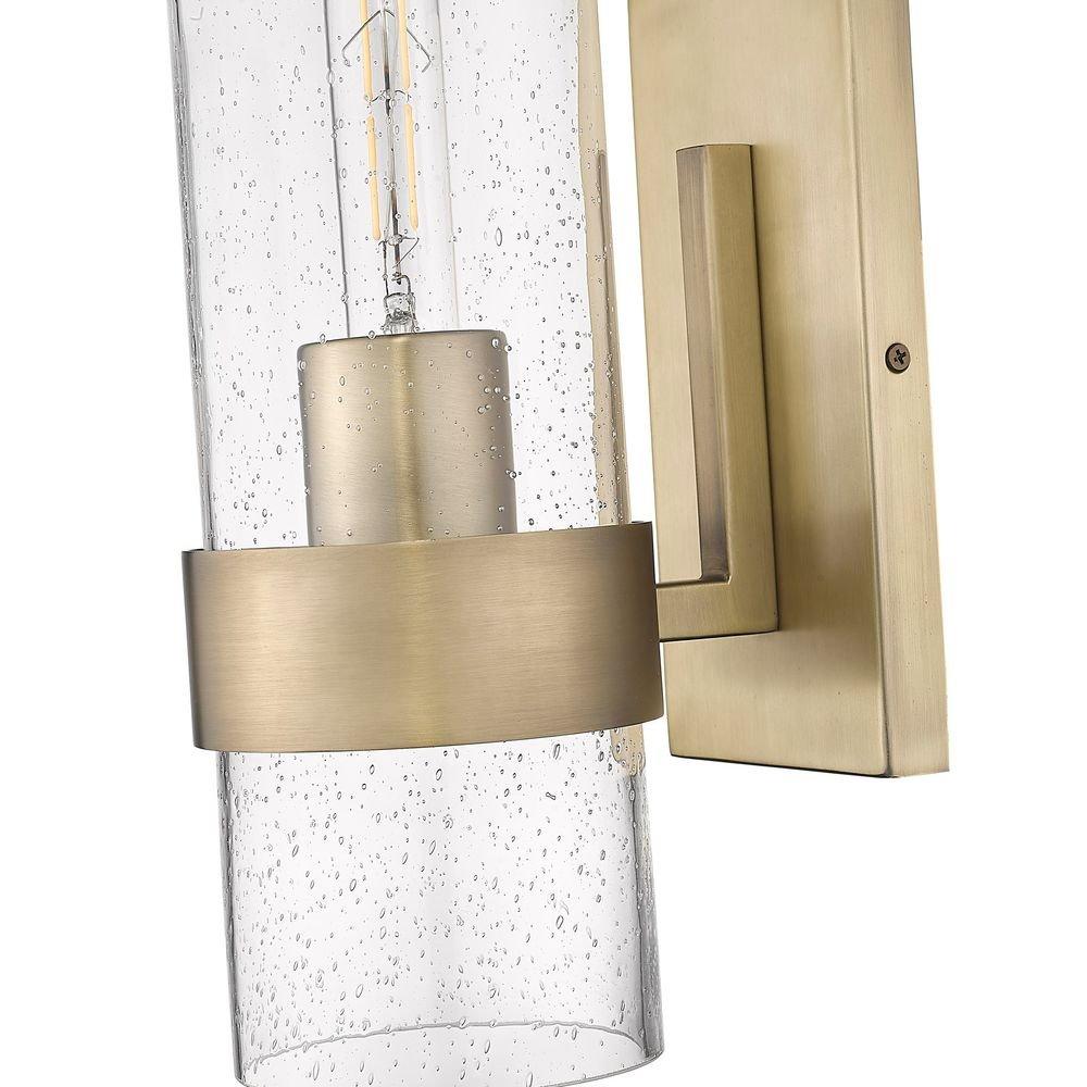 1-Light Wall Sconce in Vintage Brass 