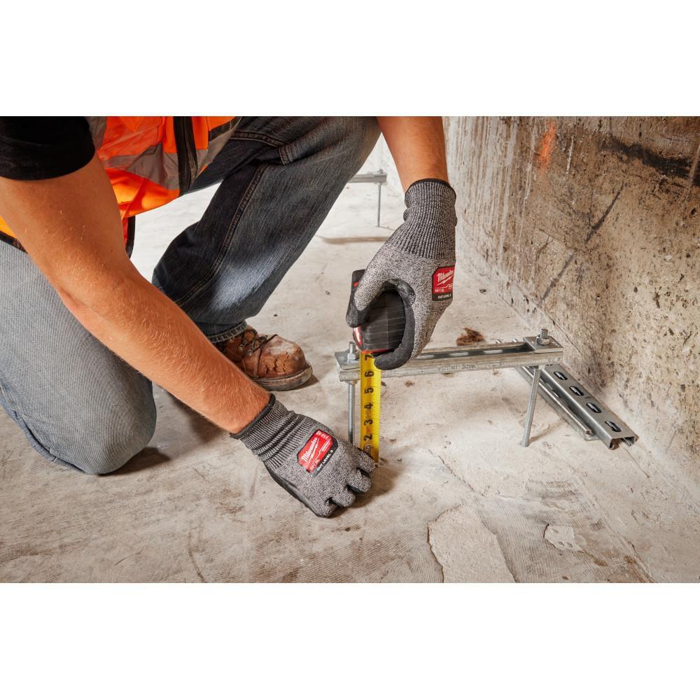Cut Level 3 High-Dexterity Nitrile Dipped Gloves, M 