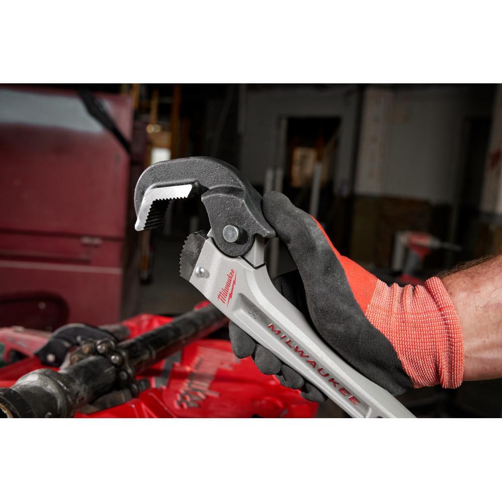 14 ALUMINUM SELF-ADJUSTING PIPE WRENCH 