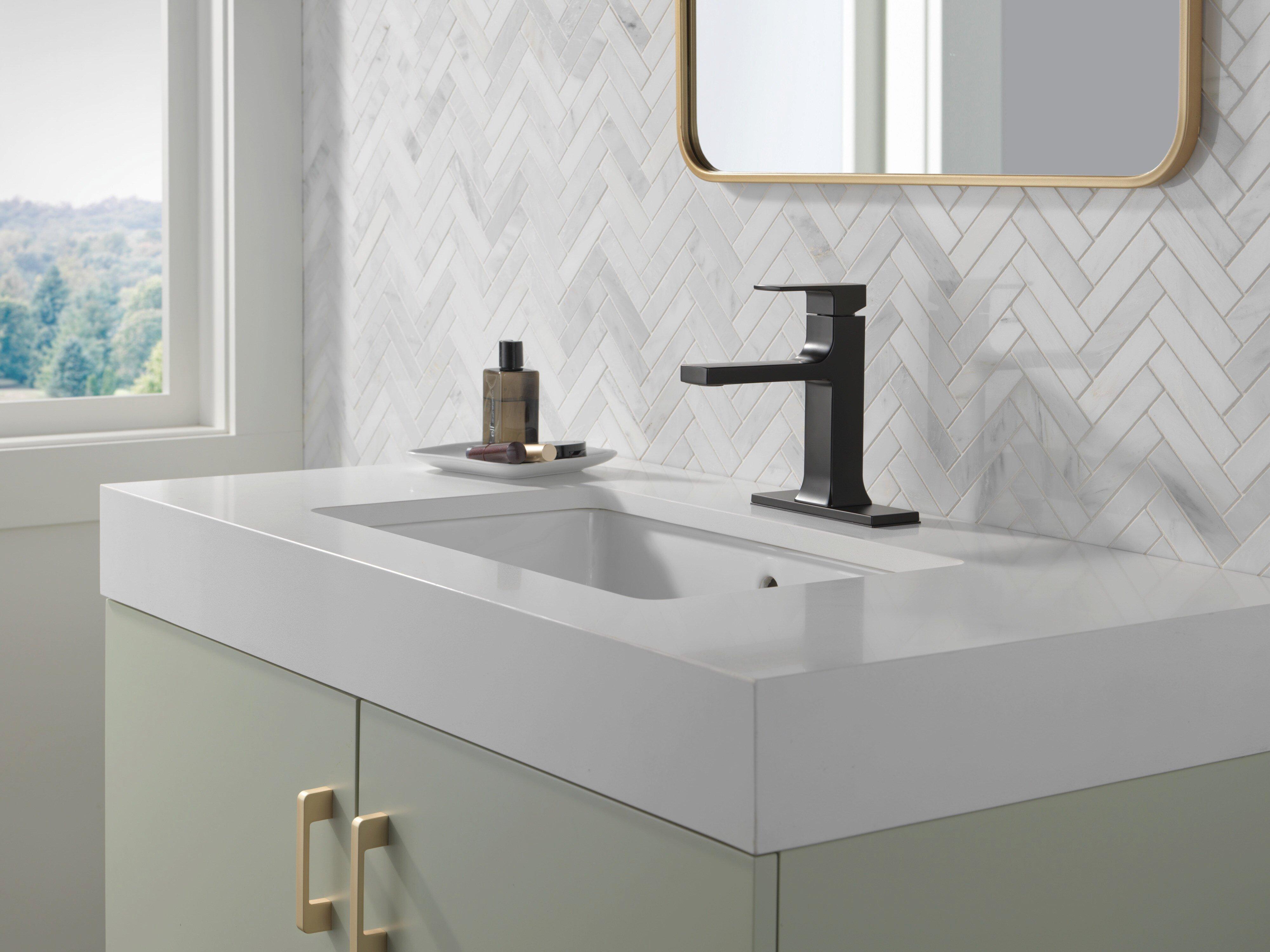 Delta Faucet Matte Black Single Handle Monoblock Bathroom Sink Faucet 