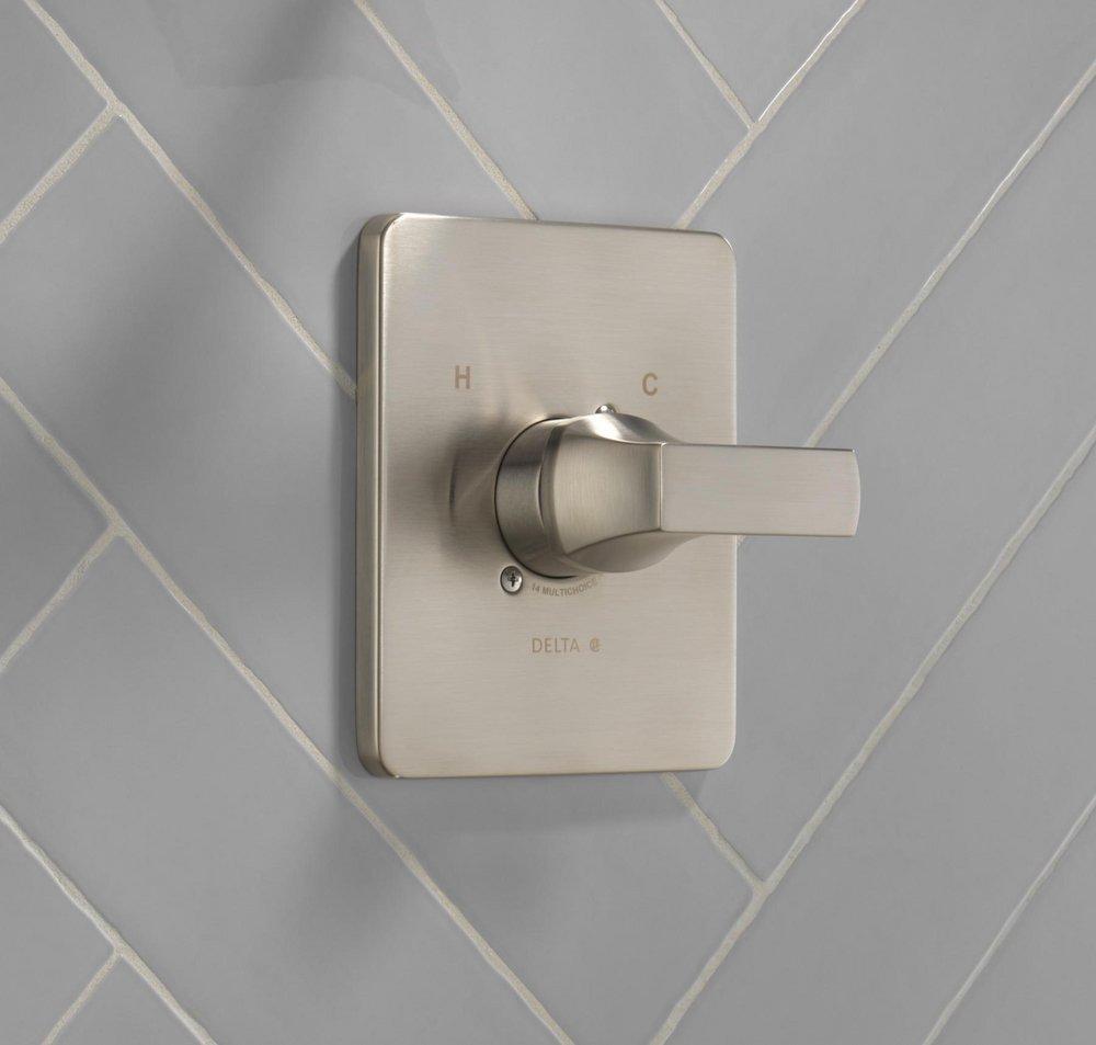 Delta Faucet Brilliance&reg; Stainless Single Handle Pressure Balancing Valve Trim 