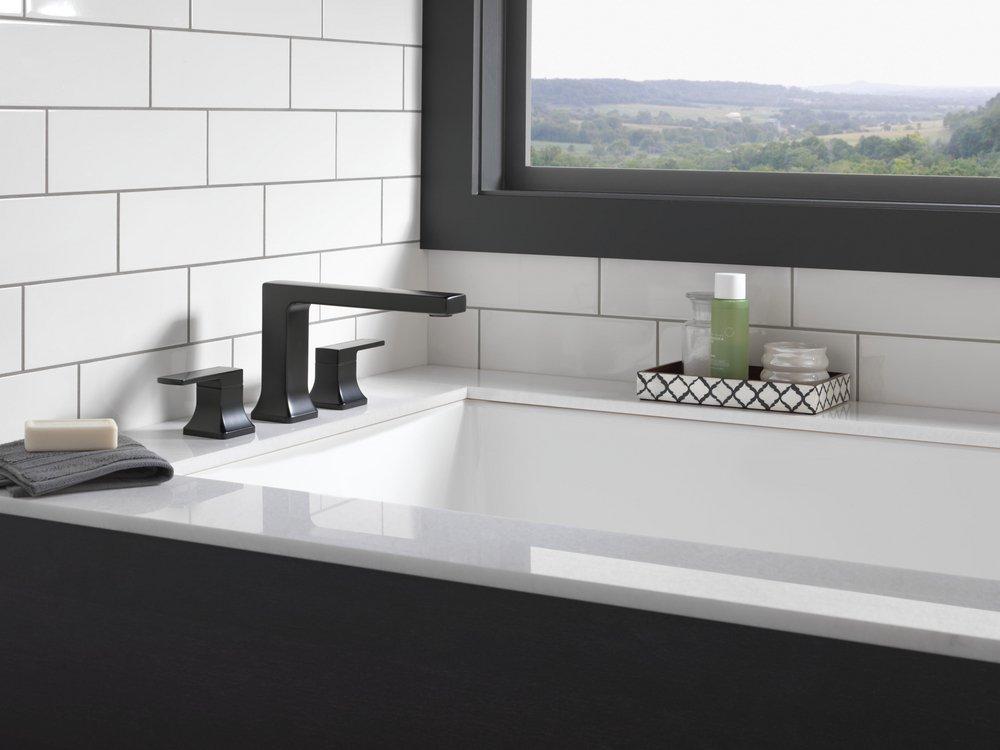 Two Handle Roman Tub Faucet in Matte Black (Trim Only) 