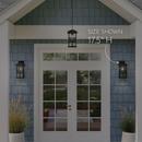 12W LED 1?Light 12in. Outdoor Wall Sconce in Textured Black / Clear Hammered Glass 