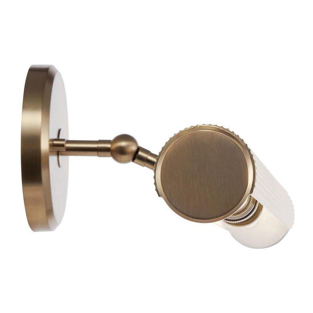 CHBR 2 13W MED INT SCONCE 