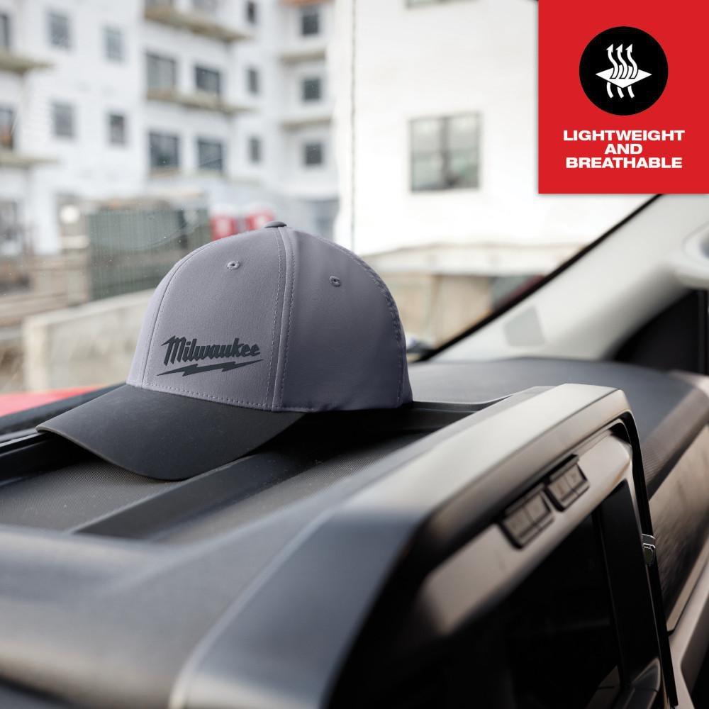PERFORM FITTED HAT DAGY S/M 