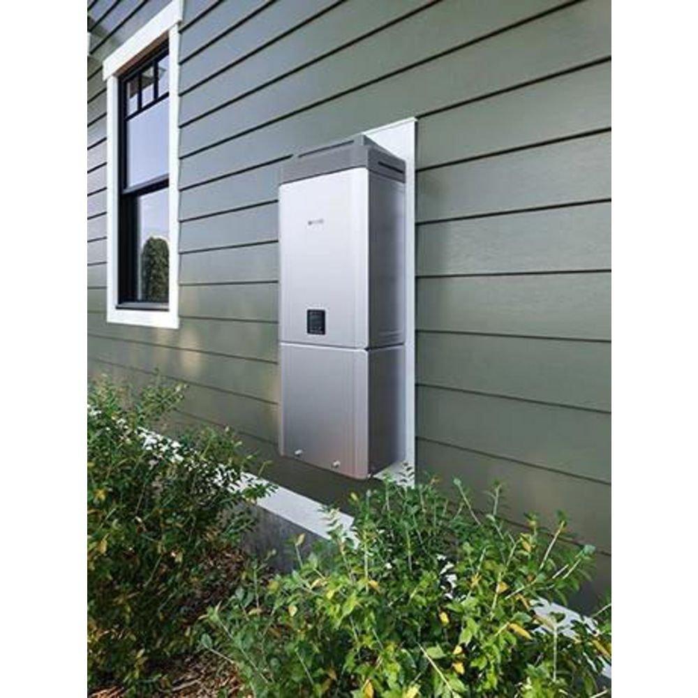 Rinnai Indoor Condensing Propane Tankless Water Heater 