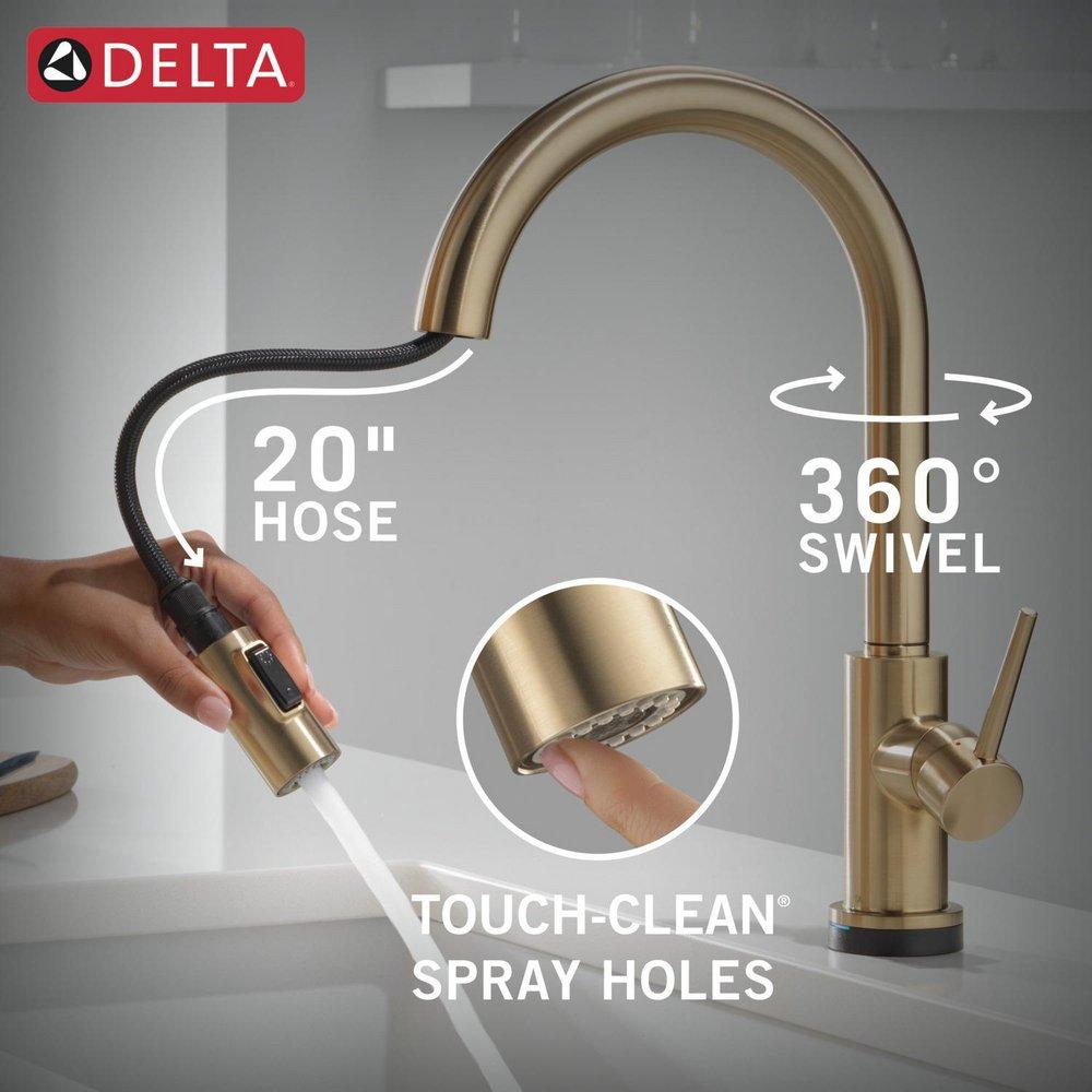 Single Handle Pull Down Kitchen Faucet with Touch and Voice Activation in Champagne Bronze 