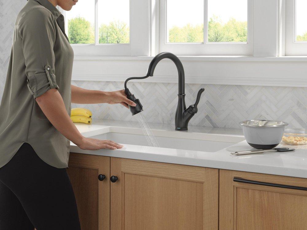 Single Handle Pull Down Touchless Kitchen Faucet with Touch Activation in Matte Black 