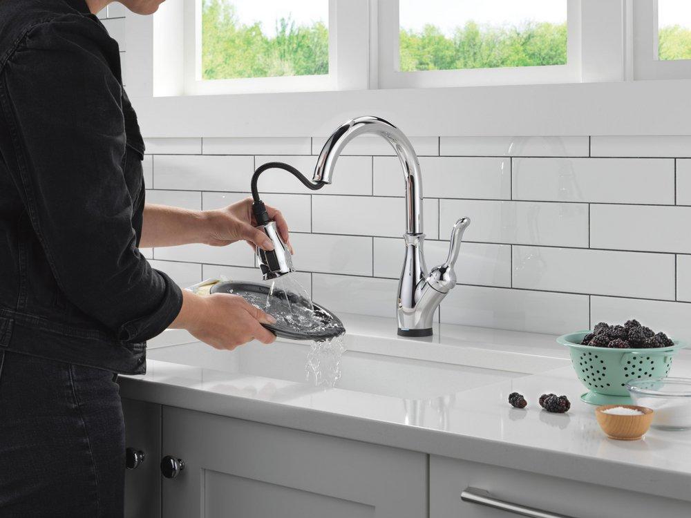 Single Handle Pull Down Touchless Kitchen Faucet with Touch Activation in Chrome 