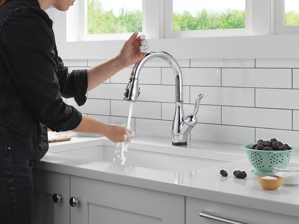 Single Handle Pull Down Touchless Kitchen Faucet with Touch Activation in Chrome 
