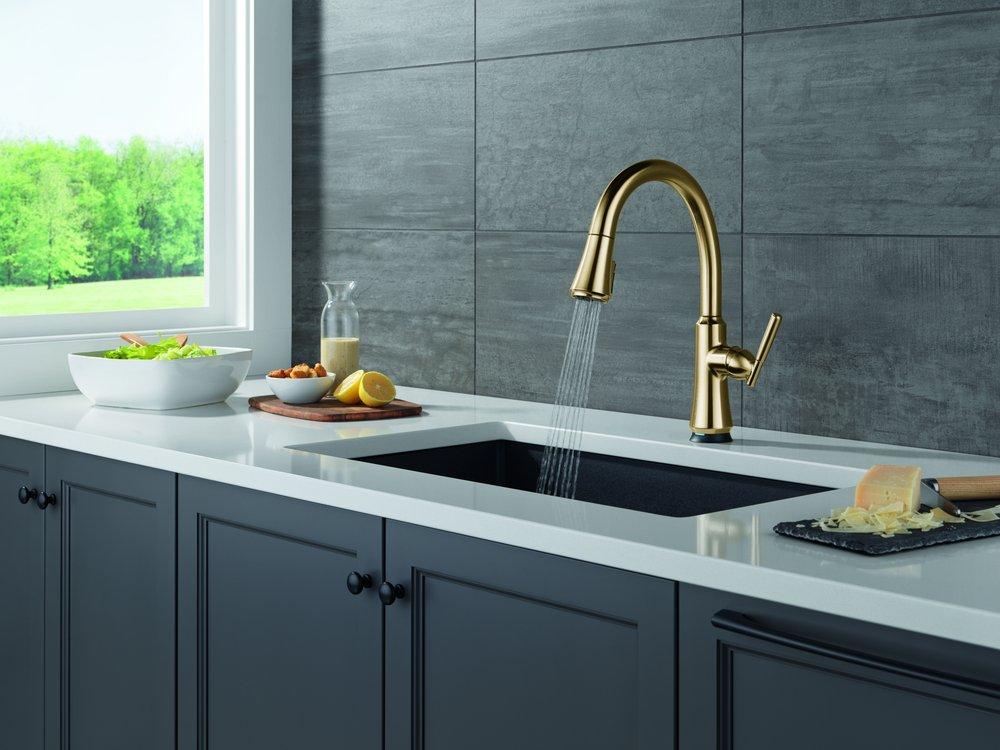 Single Handle Pull Down Kitchen Faucet with Touchless or Touch Activation in Champagne Bronze 
