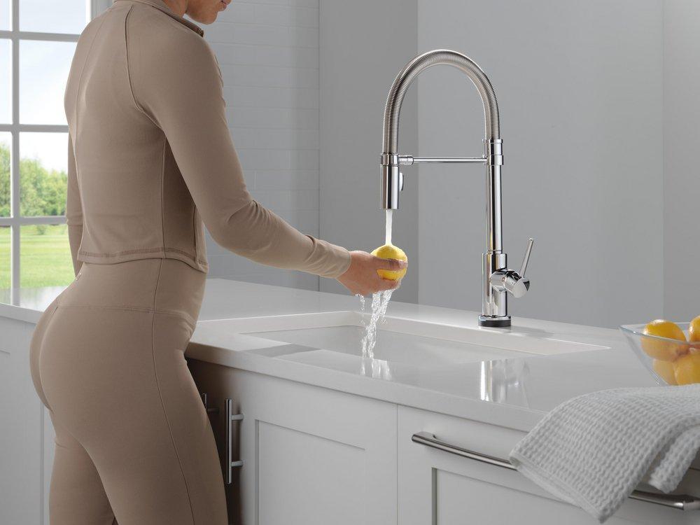 Single Handle Pull Down Kitchen Faucet with Touch Activation in Chrome 