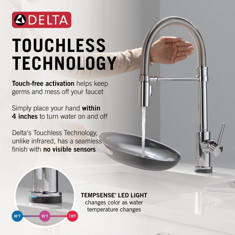 Single Handle Pull Down Kitchen Faucet with Touch Activation in Chrome 