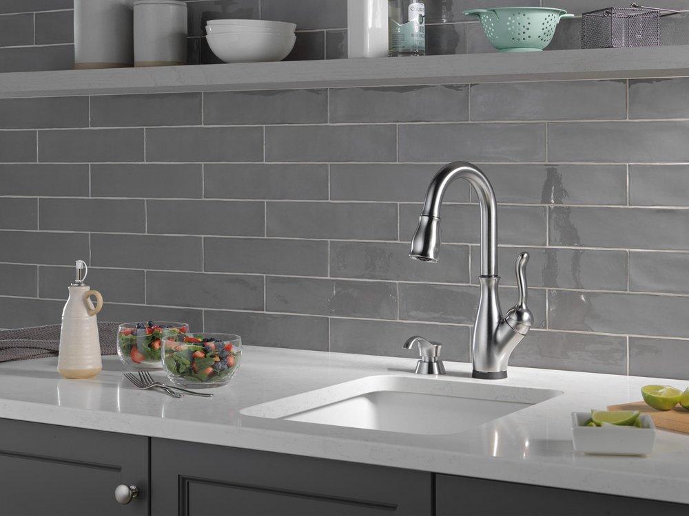 Delta Faucet Arctic Stainless Single Handle Pull Down Bar Faucet with Touch2O&reg; Technology 