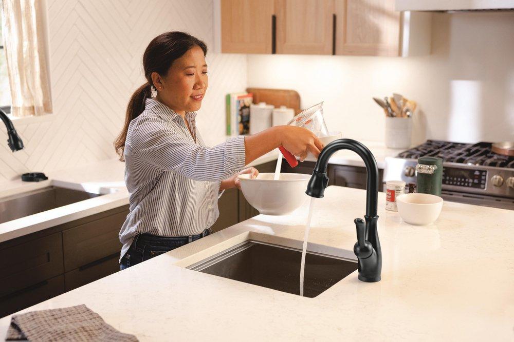 Delta Faucet Matte Black Single Handle Pull Down Bar Faucet with Touch2O&reg; Technology 