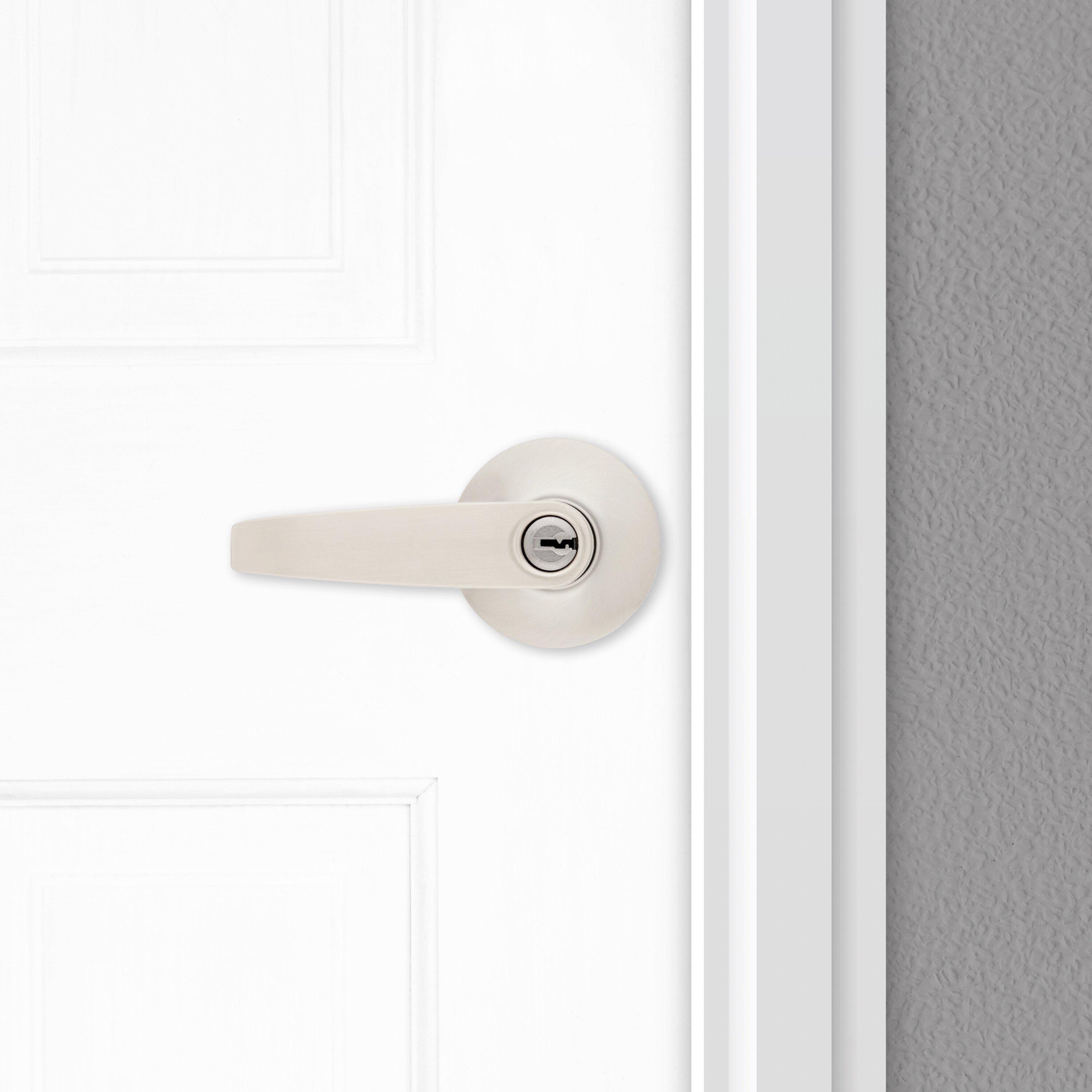 Winston Keyed Entry Lever in Satin Nickel 