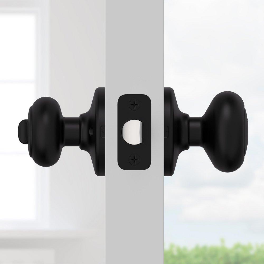 Keyed Entry Knob with SmartKey Security in Matte Black 